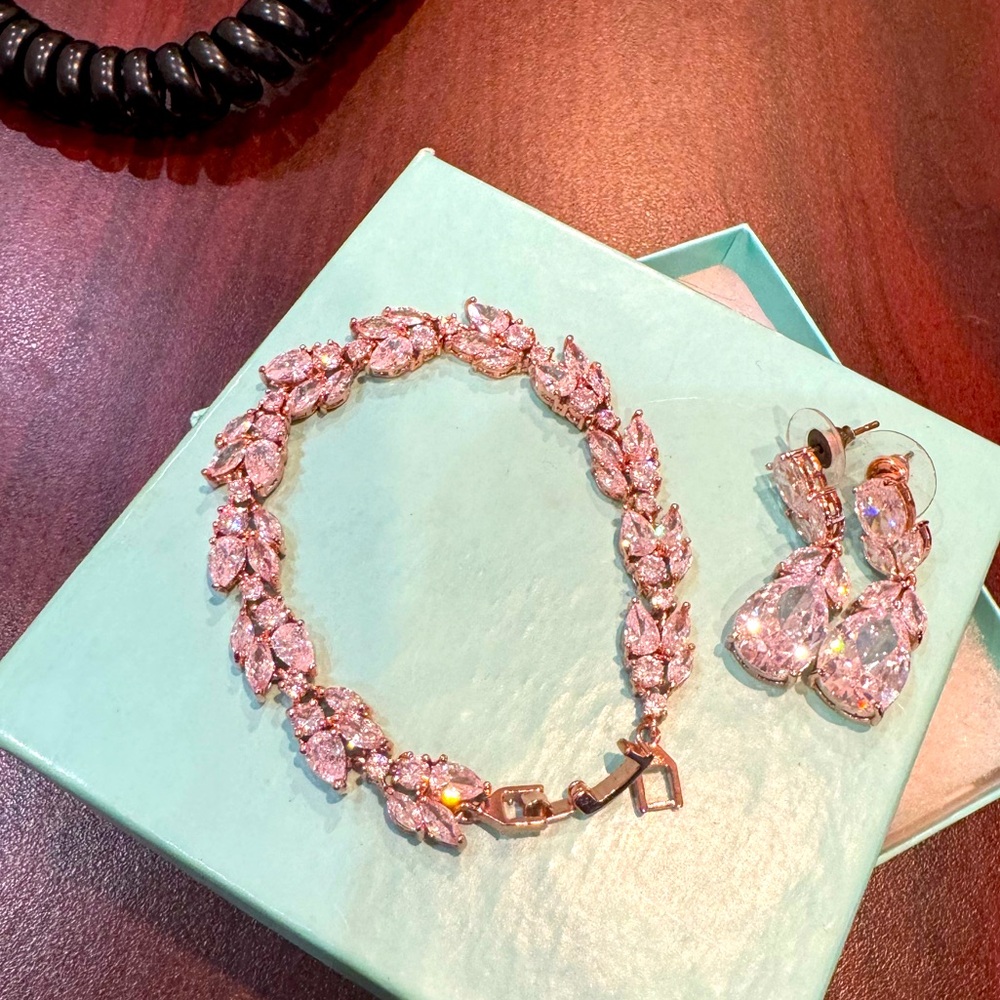 Wedding bracelet and earrings